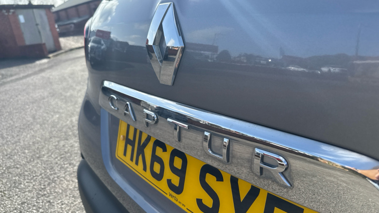 Renault Captur 0.9 TCE 90 GT Line 5dr Petrol Hatchback